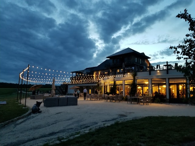 wedding at Stone Tower Winery