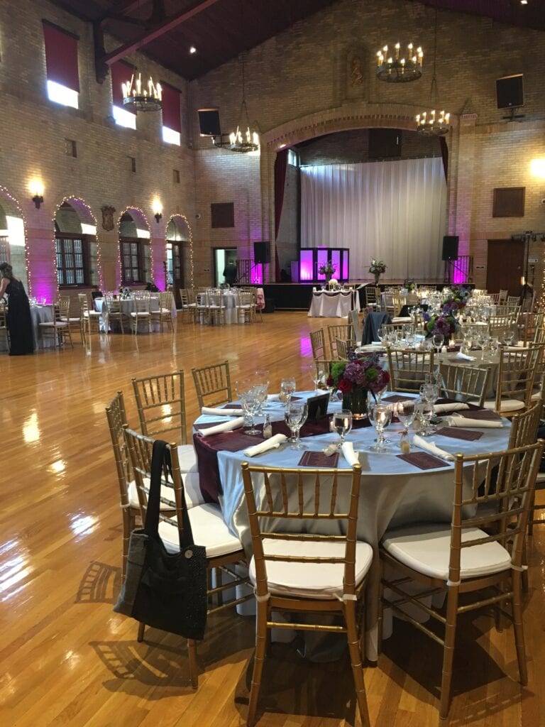 St Fracis Hall, Washington DC wedding venue